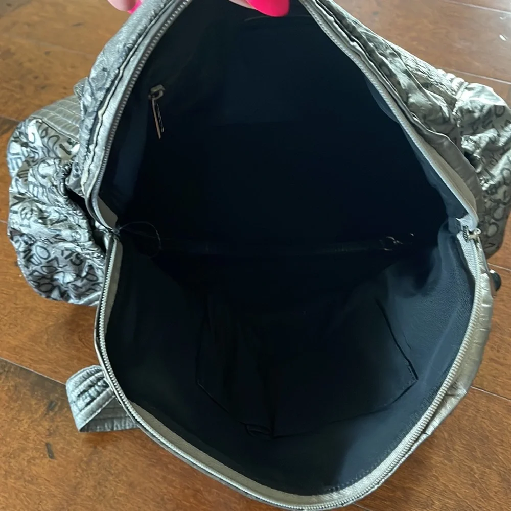 Chanel Rue Cambon 32 Silver Hobo Shoulder Bag         Chanel bag 🔥🔥🔥 - Picture 10 of 12